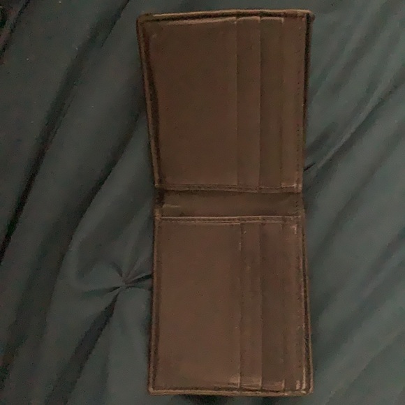 Gucci wallet - Picture 3 of 3